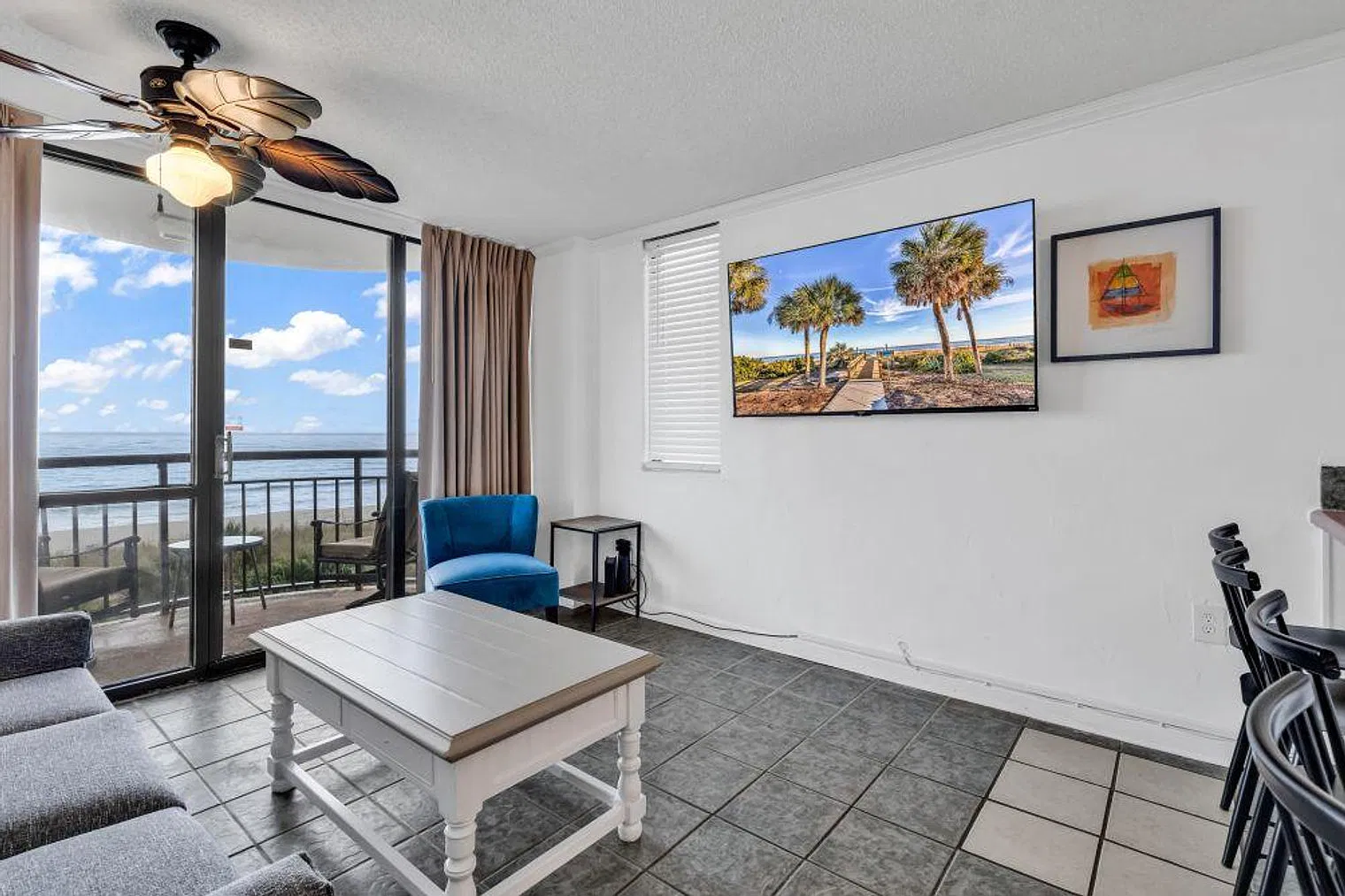 1 bed, 1.0 bath, 441 sqft, $2,276 — Photo 2