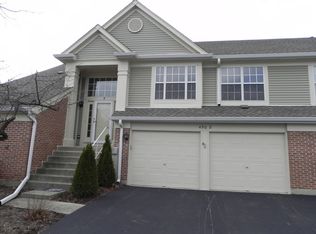 450 Cromwell Cir UNIT 2, Bartlett, IL 60103