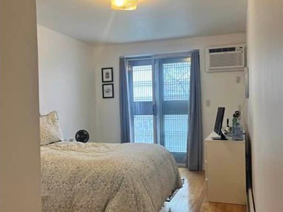 5th image of 31-17 42nd St #2
