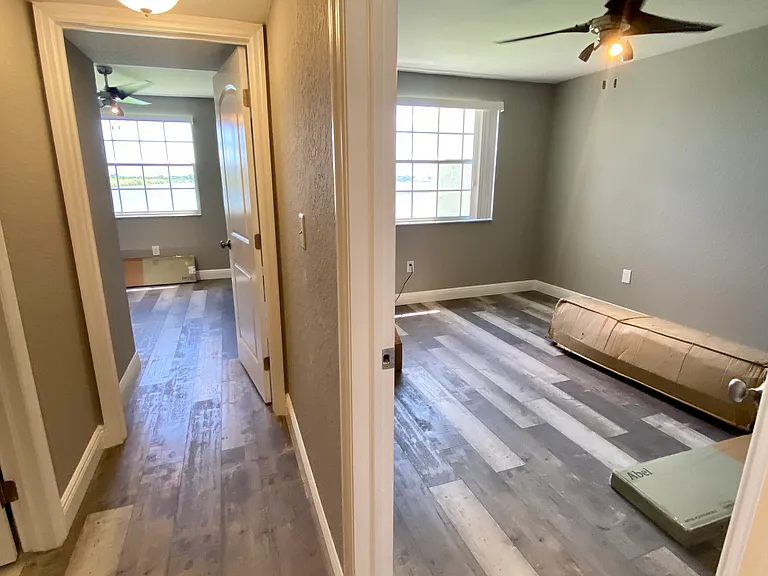 2831 N Oakland Forest Dr #101 — Photo 54
