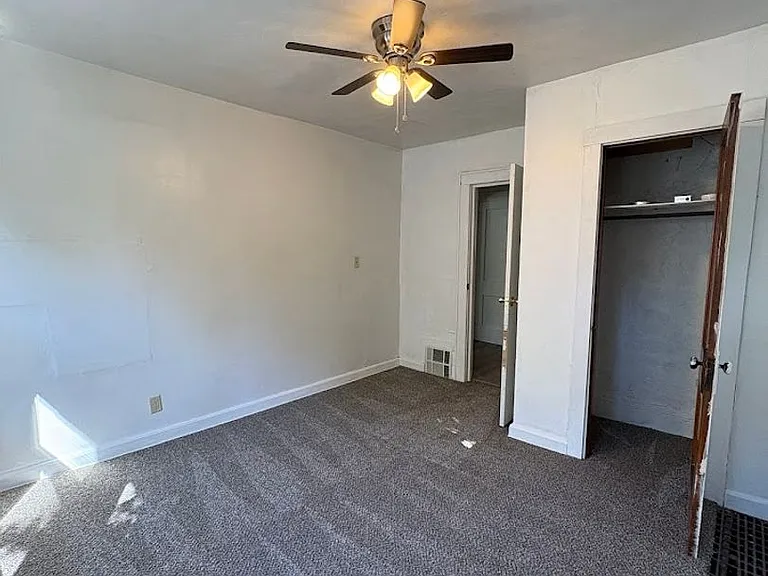 844 Lawton St — Photo 10