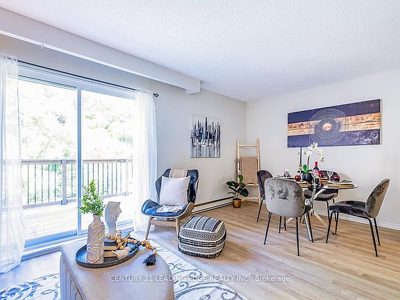 5th image of 350 Camelot Ct #19