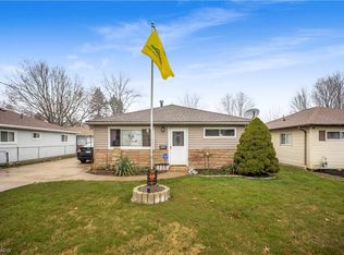 9247 Rosemary Ln, Mentor, OH 44060