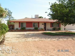 22405 Sioux Rd, Apple Valley, CA 92308