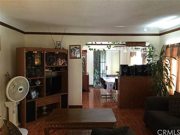 4th image of 10806 San Jose Ave