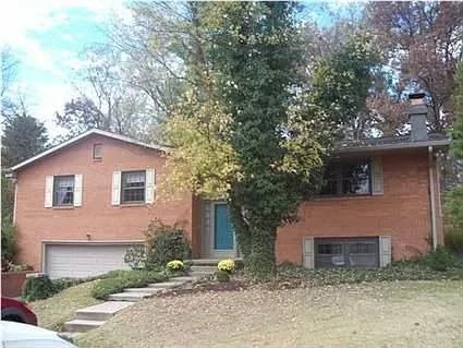 8216 Heather Pl photo 1