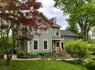 374 Viewmont Rd, Germantown, NY 12526