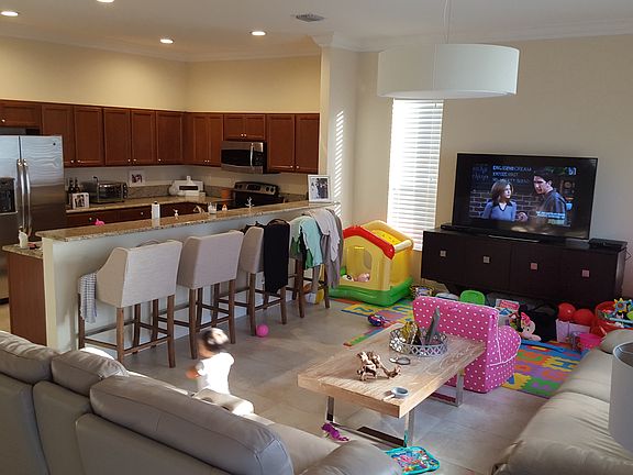 3rd image of 17045 SW 91st Ter