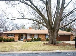 49 Blackthorn Dr, Saint Louis, MO