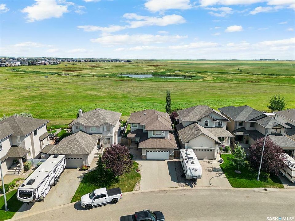1st image of 10130 Wascana Ests
