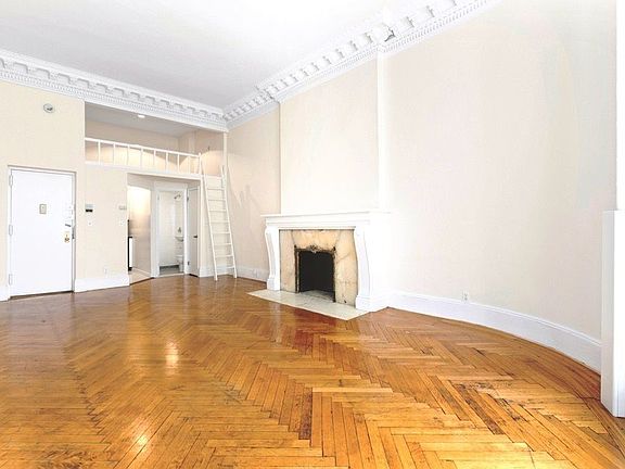 5th image of 12 W 76th St APT 2F