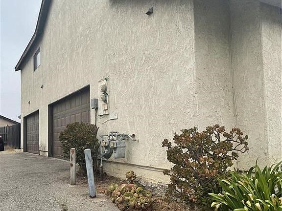 3rd image of 2310 Lindsey Ct