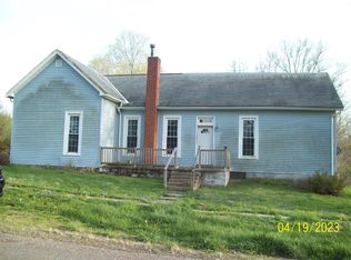 212 N Adams St, Clayton, IL 62324