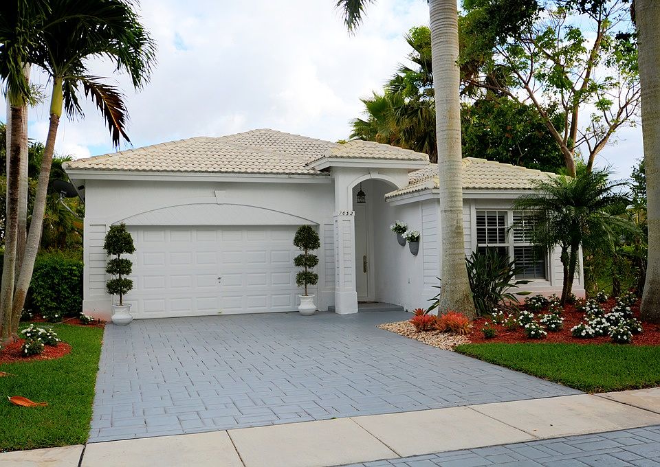 1st image of 7032 NW 75th St