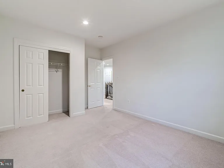 24909 Pinebrook Rd — Photo 23