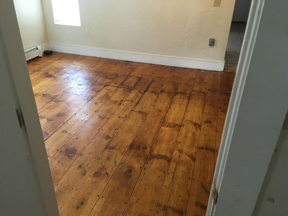 2nd image of 127 Austin St Fl 1ST
