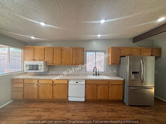 5th image of 3202 W Calle Fresa