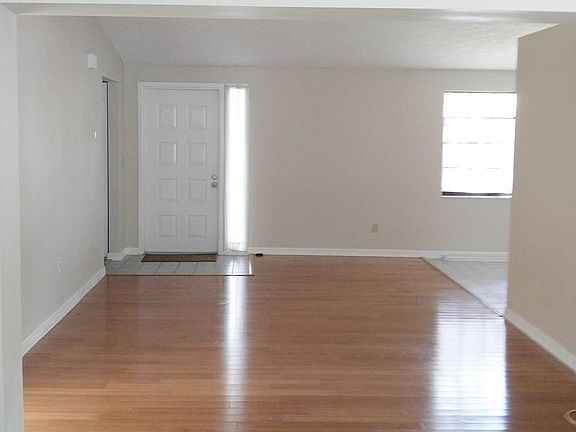 2nd image of 16011 Grass Lake Dr