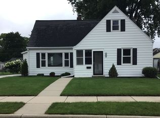 1221 Bennett St, Janesville, WI 53545