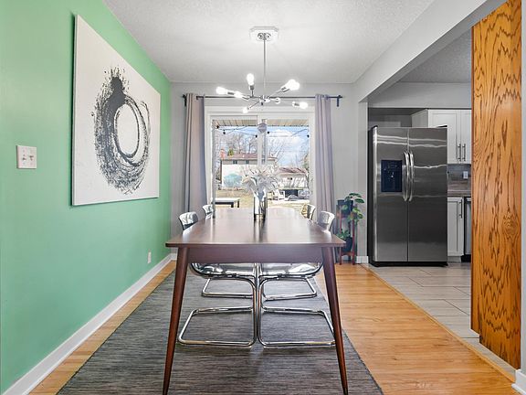 4th image of 2513 Blomquist Ave