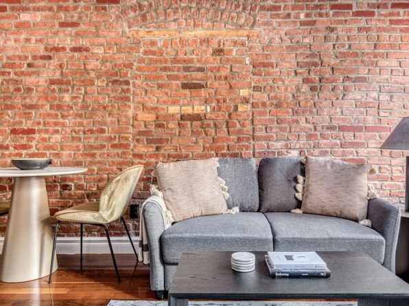 22 Prince St APT 24