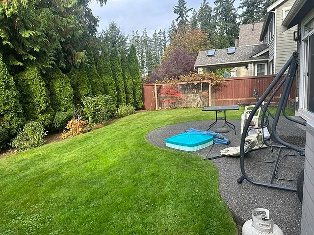 4 bed, 3.5 bath, 3361 sqft, $6,000 — Photo 2