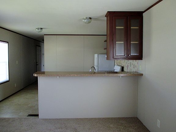 living room to kitchen