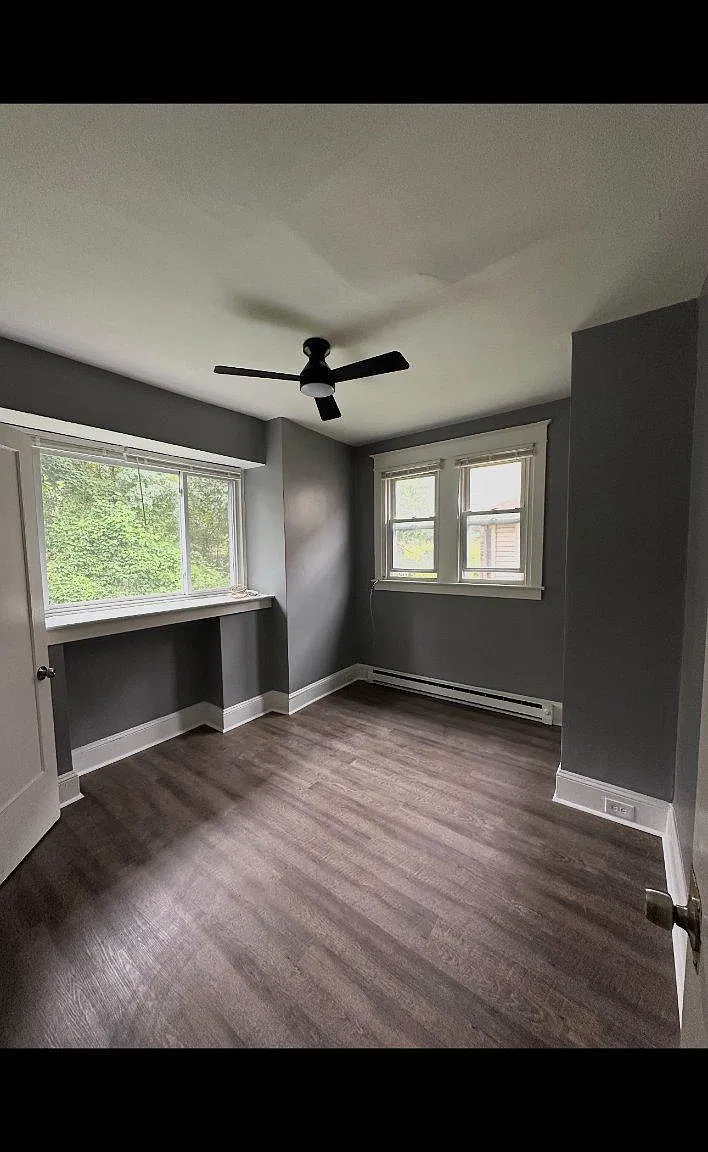 1 bed, 1.0 bath, 650 sqft, $1,050 — Photo 1