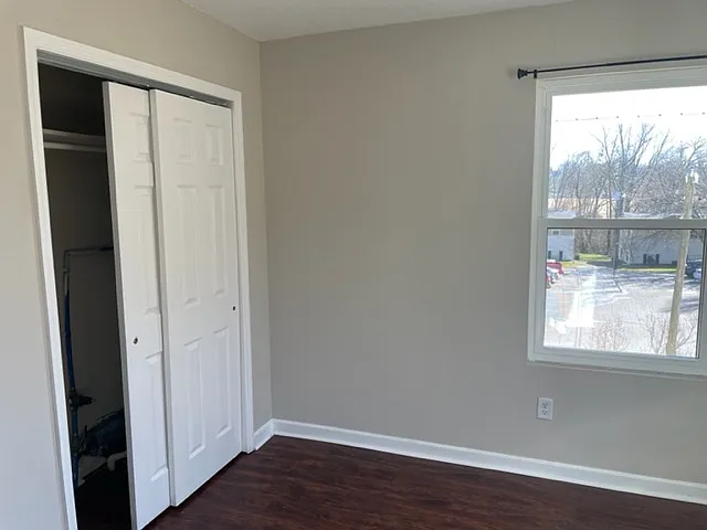 3368 Valley View Dr NE — Photo 8