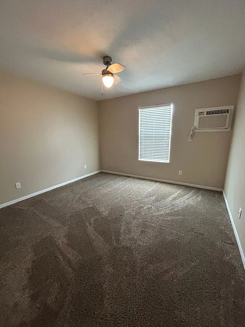 Meadow Villas — Photo 3
