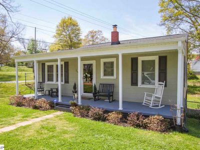 201 N D St, Easley, SC, 29640