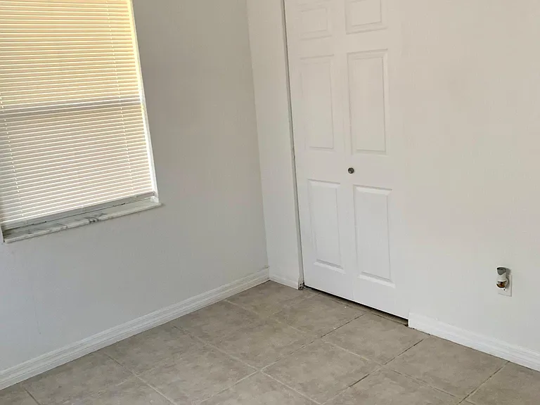 6142 Freemont St — Photo 11