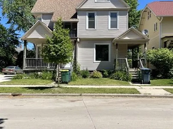 163 E 2nd St, Fond Du Lac, WI 54935