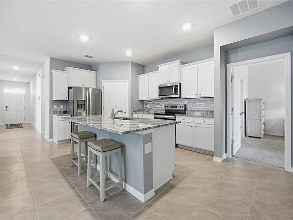 3rd image of 9309 SW 60TH COURT ROAD