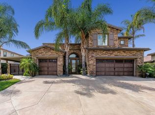 2370 Toulouse Cir, Corona, CA 92882