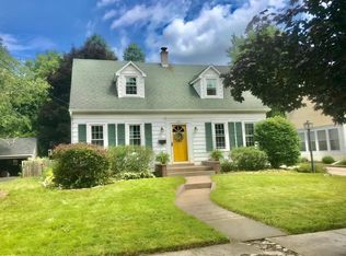 1227 Roseland Ave, Kalamazoo, MI