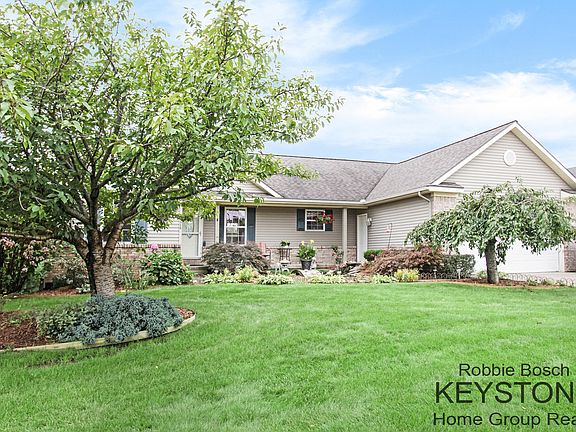 2nd image of 4516 Serry Dr