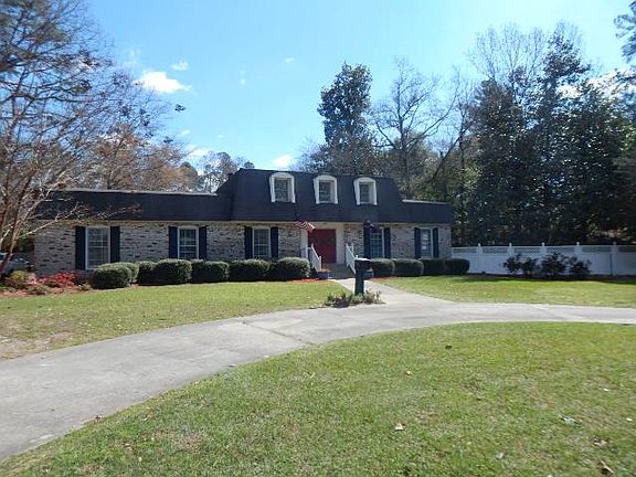 2nd image of 718 Powderhouse Rd