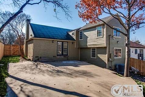 4th image of this home