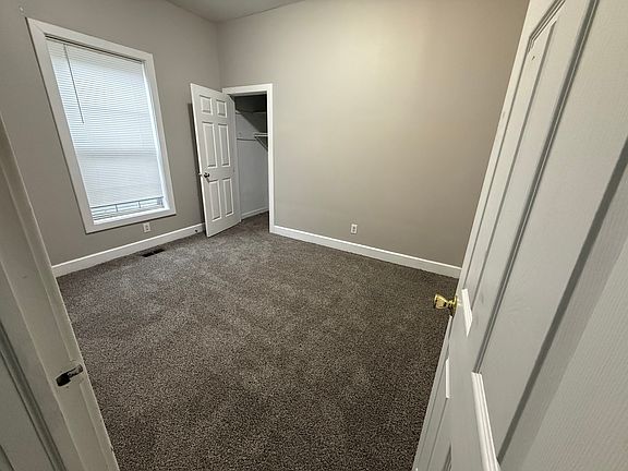 2nd image of 1522 Saulcy St