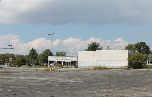 1st image of 1300 7th Ave E