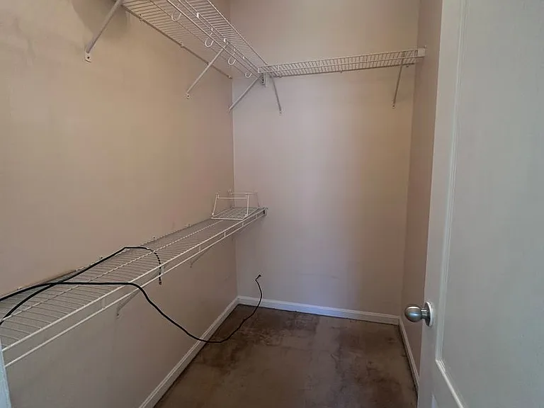 5706 Bannon Crossings Dr — Photo 9