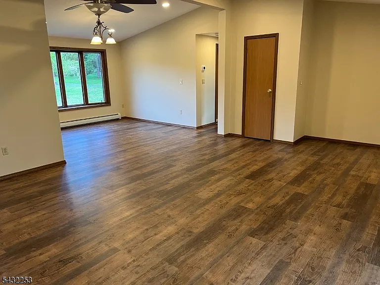 31 Countryside Rd — Photo 20