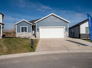 3563 Royal Dornoch Dr, Eagle Mountain, UT 84005