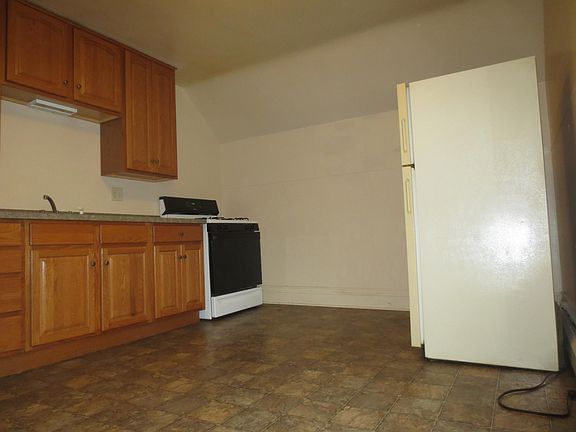 2nd image of 316 Prospect Ave #A