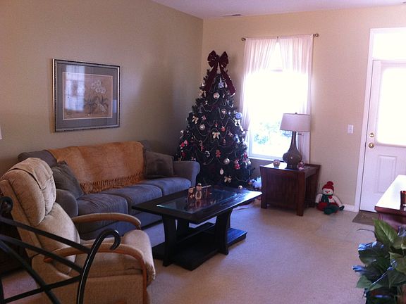 3rd image of 343 Red Ryder Dr