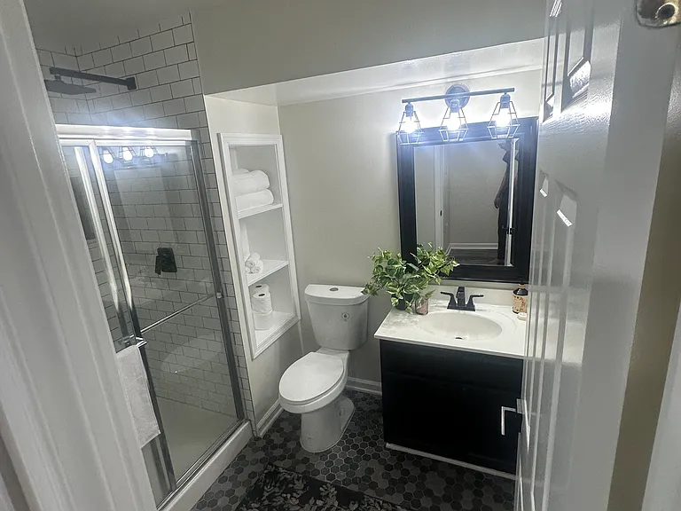 307 Ebaugh Dr SE — Photo 9