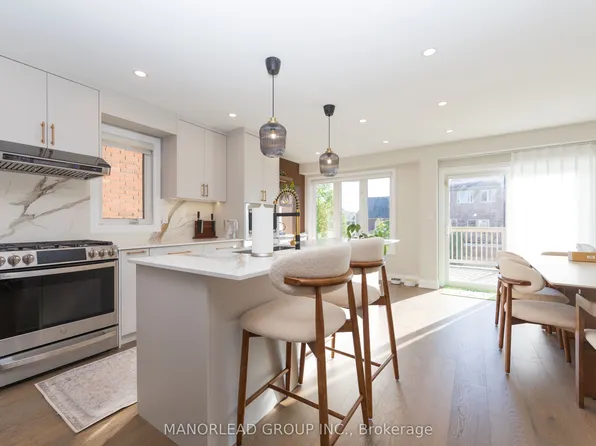 8 Rock Garden St, Markham, ON L6B 0J6
