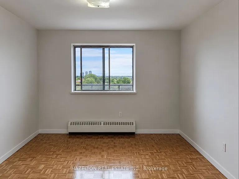 1665 Bloor St E #702 — Photo 6