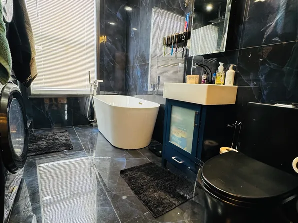 (undisclosed Address), Clifton, NJ 07011